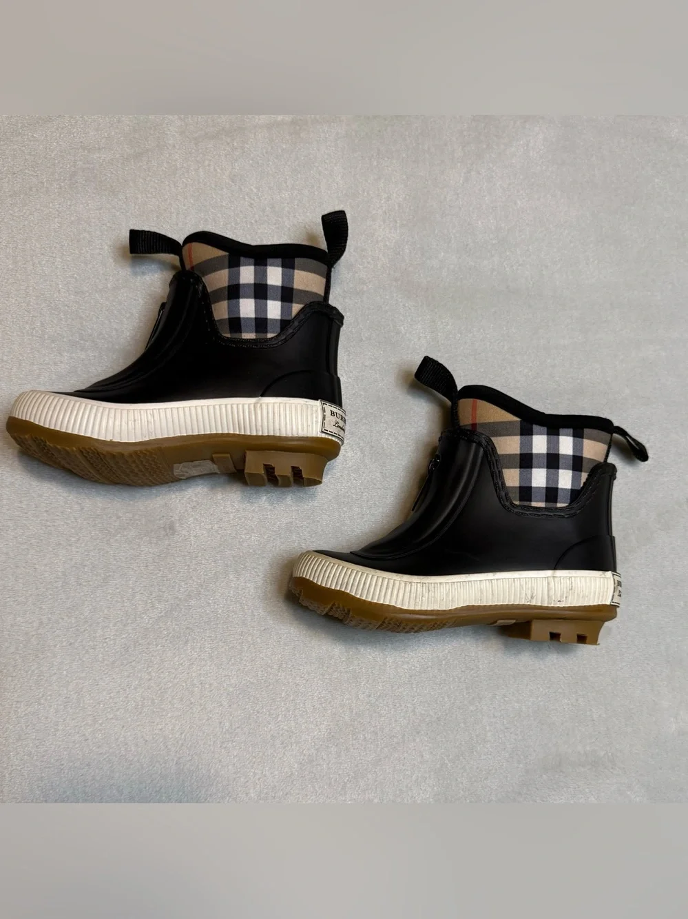 Burberry Vintage Check Neoprene and Rubber Rain Boots Toddler Girls size 7